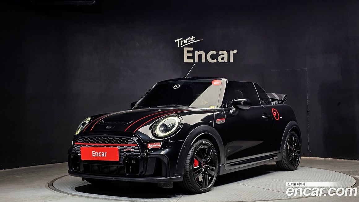 Mini Cooper Convertible 2023