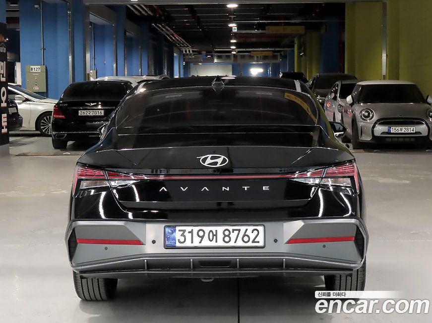 Hyundai AVANTE 2025