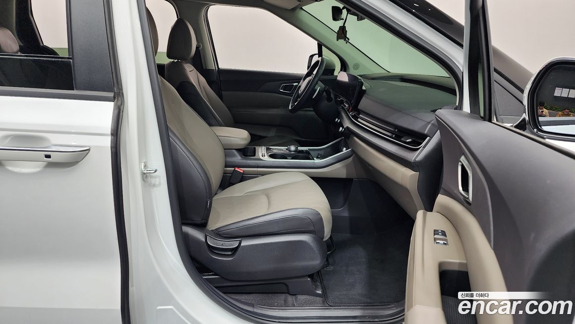 Kia Canival 2024