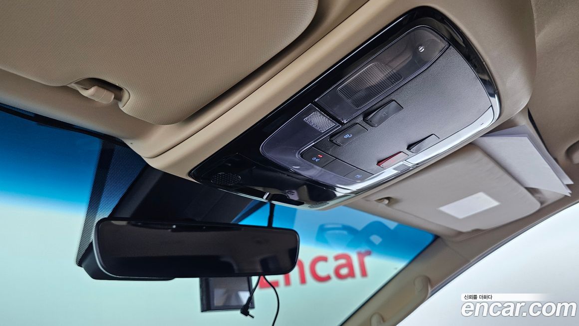 Hyundai Staria 2023