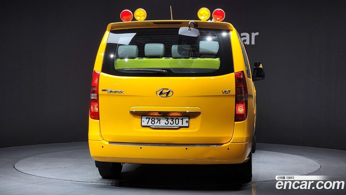 Hyundai Starex 2019