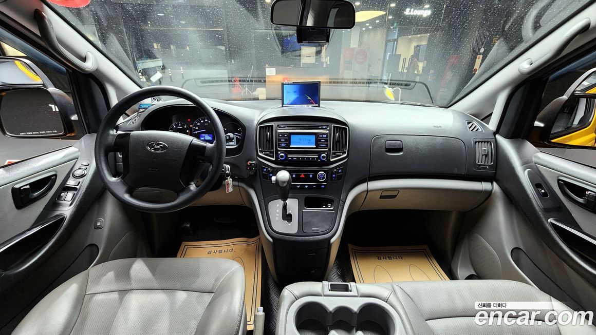 Hyundai Starex 2019