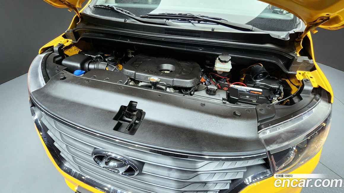 Hyundai Starex 2019