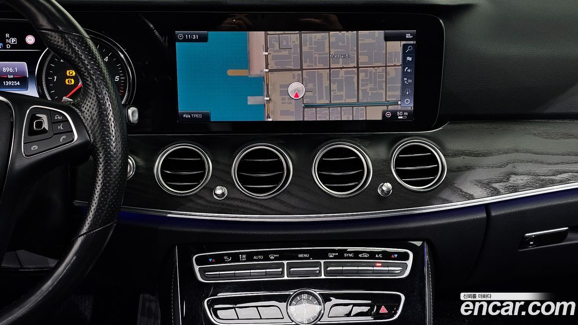 Mercedes-Benz E-Class 2018