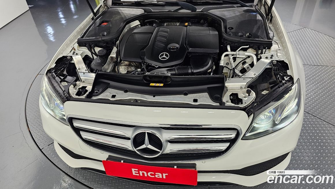 Mercedes-Benz E-Class 2018