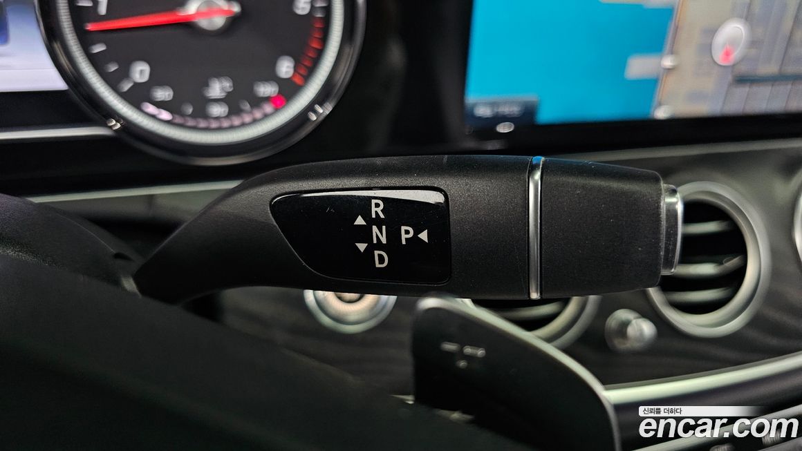 Mercedes-Benz E-Class 2018