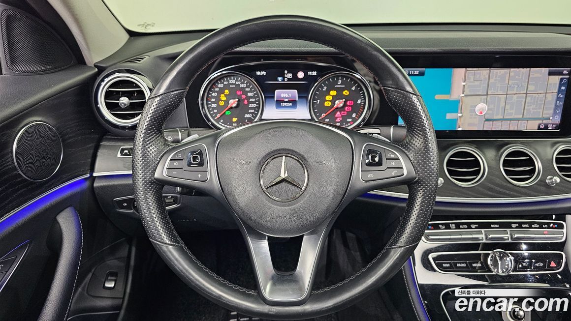 Mercedes-Benz E-Class 2018