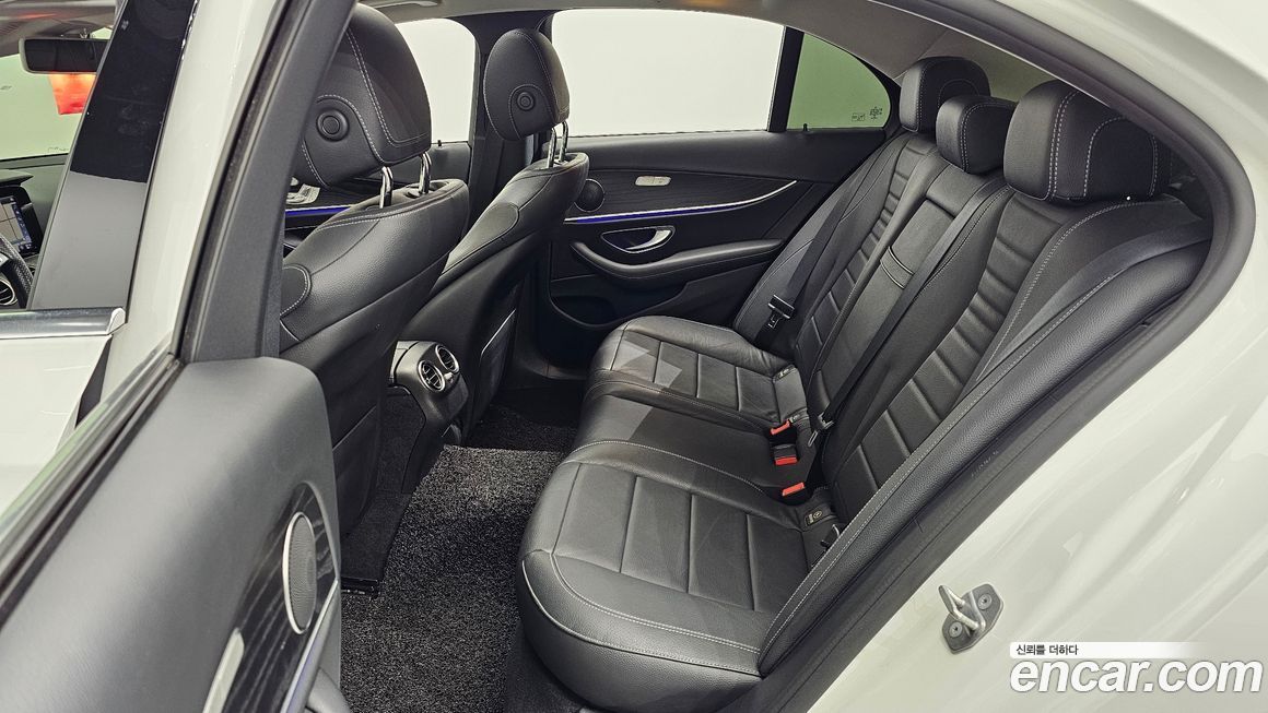 Mercedes-Benz E-Class 2018