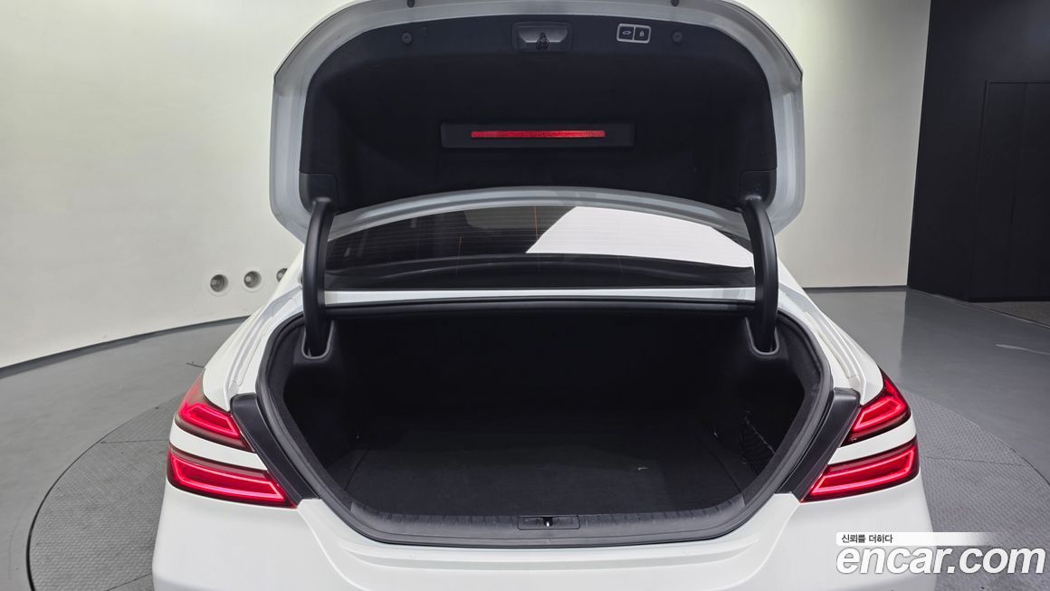 Genesis G70 2021