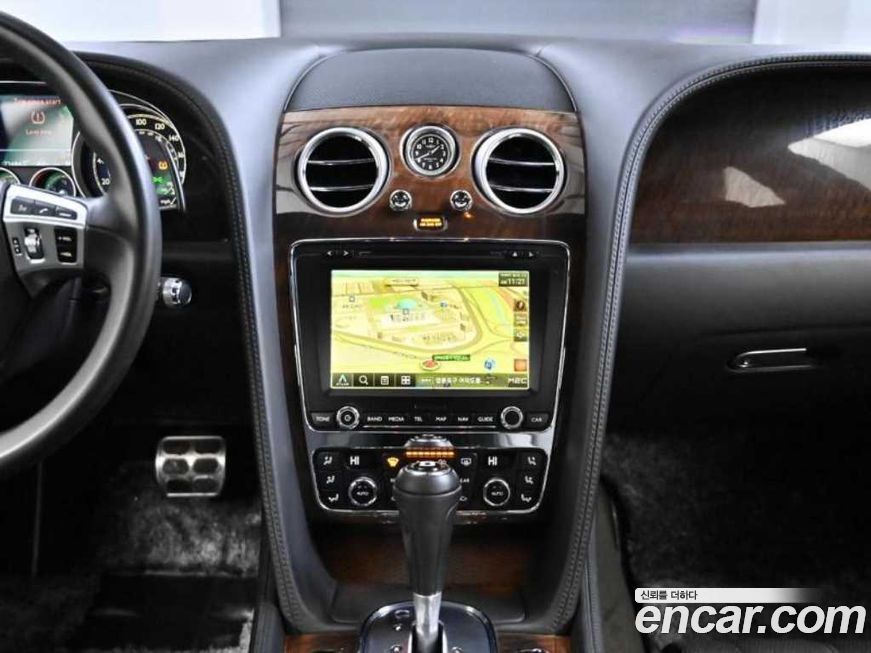 Bentley Flying Spur 2015