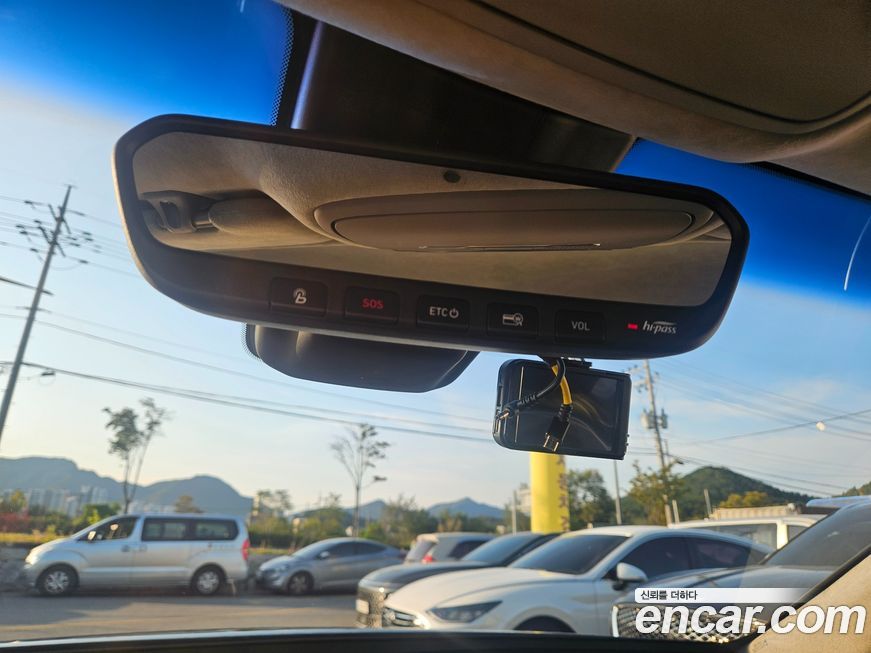 Genesis EQ900 2016
