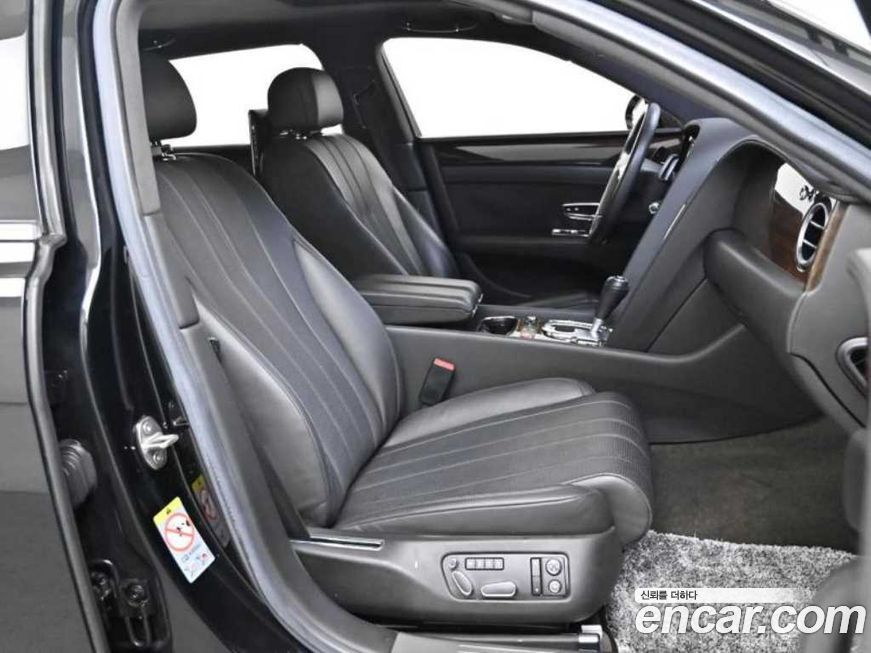 Bentley Flying Spur 2015
