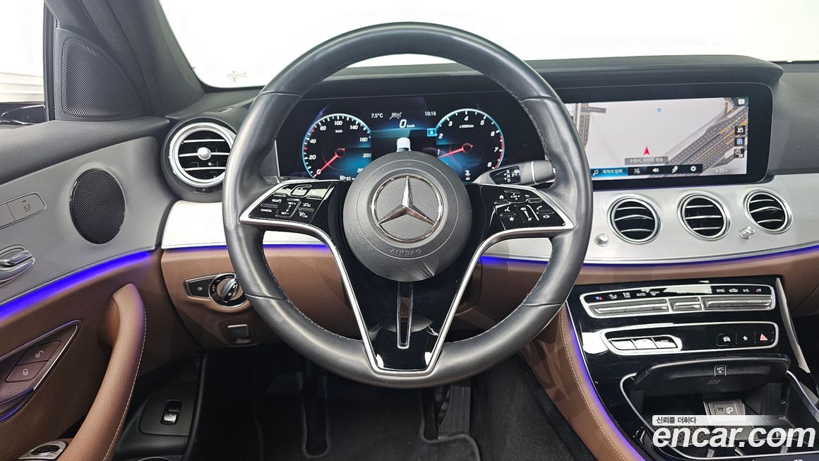 Mercedes-Benz E-Class 2021