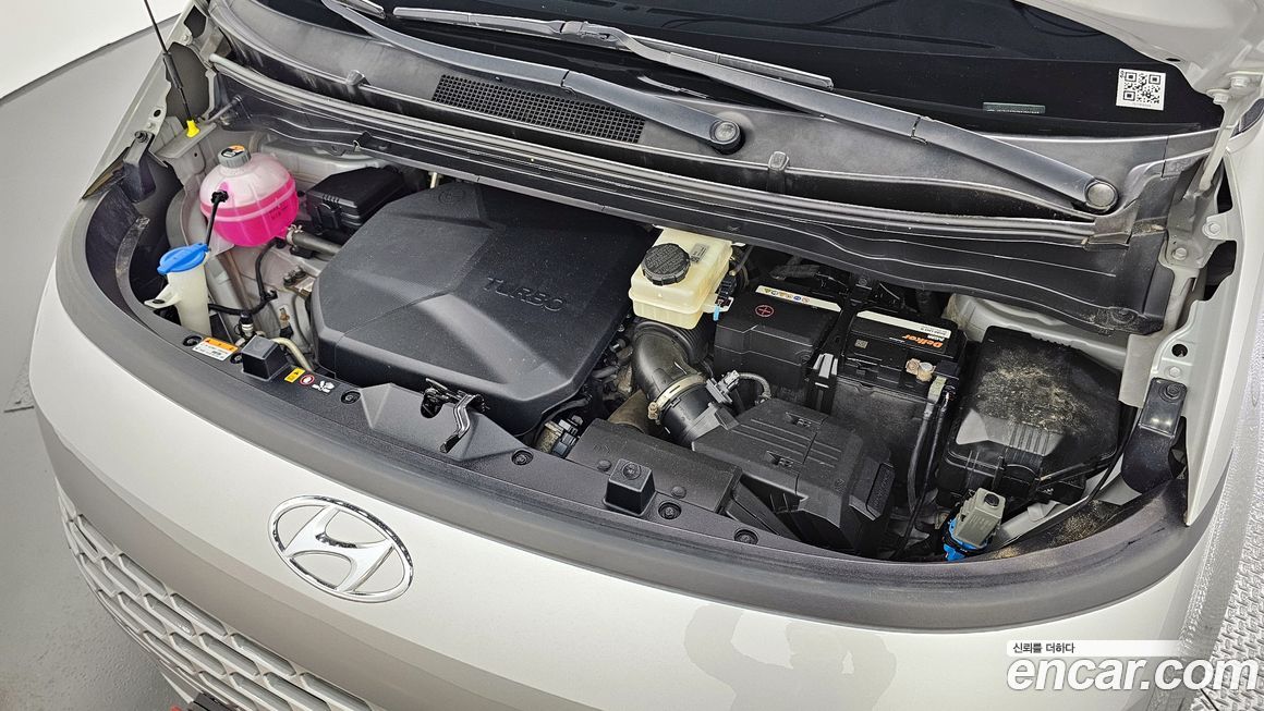 Hyundai Staria 2022