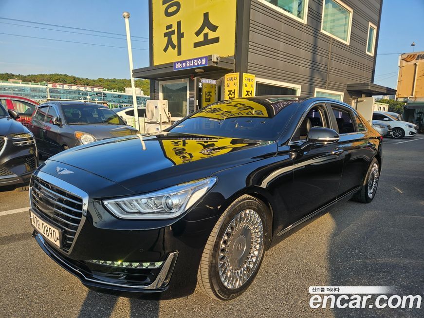 Genesis EQ900 2016