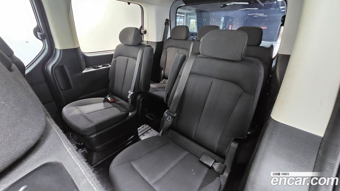 Hyundai Staria 2022