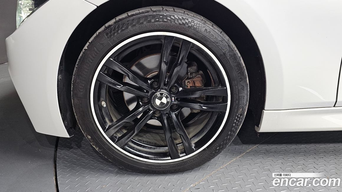 BMW 3-Series 2018