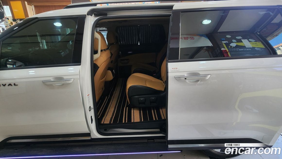 Kia Canival 2021