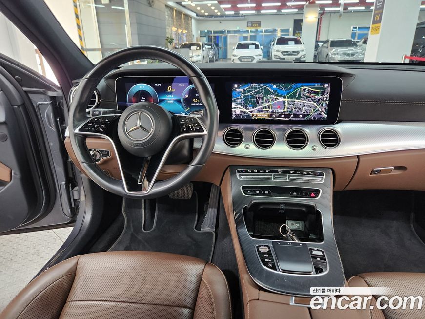 Mercedes-Benz E-Class 2021