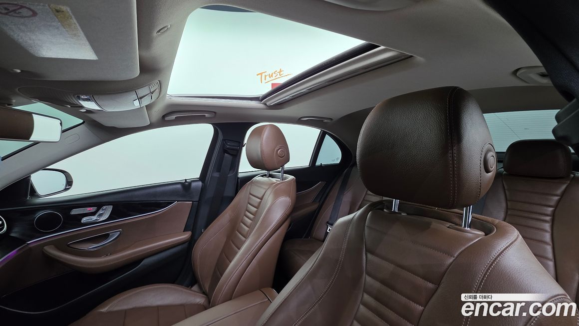 Mercedes-Benz E-Class 2017