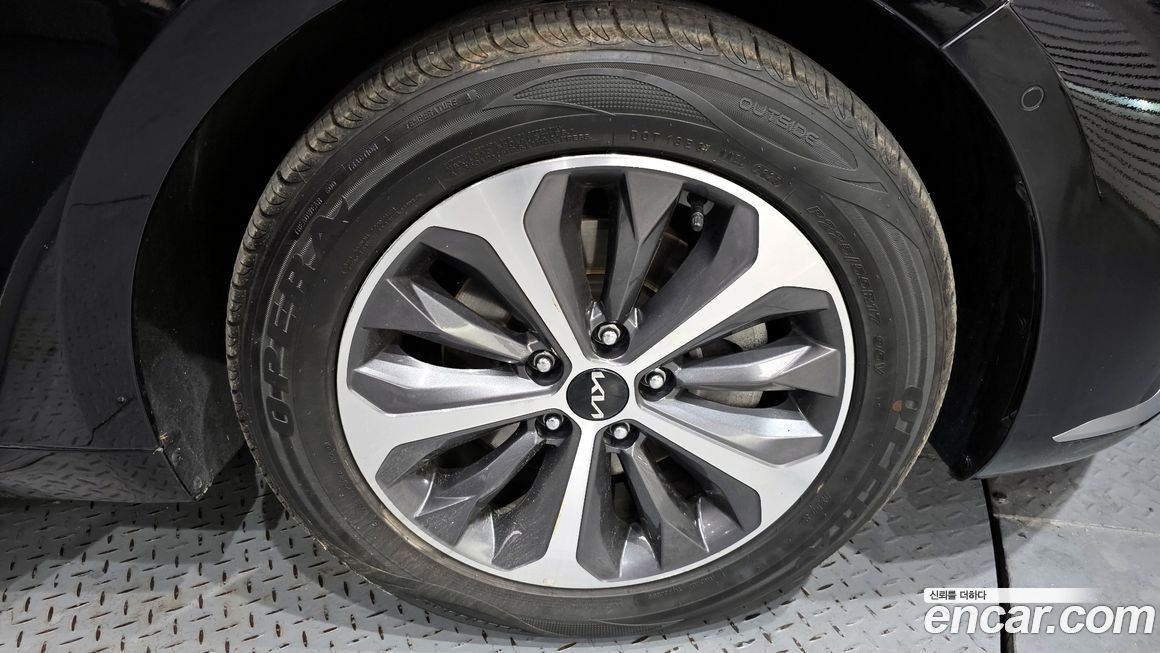 Kia K8 2022