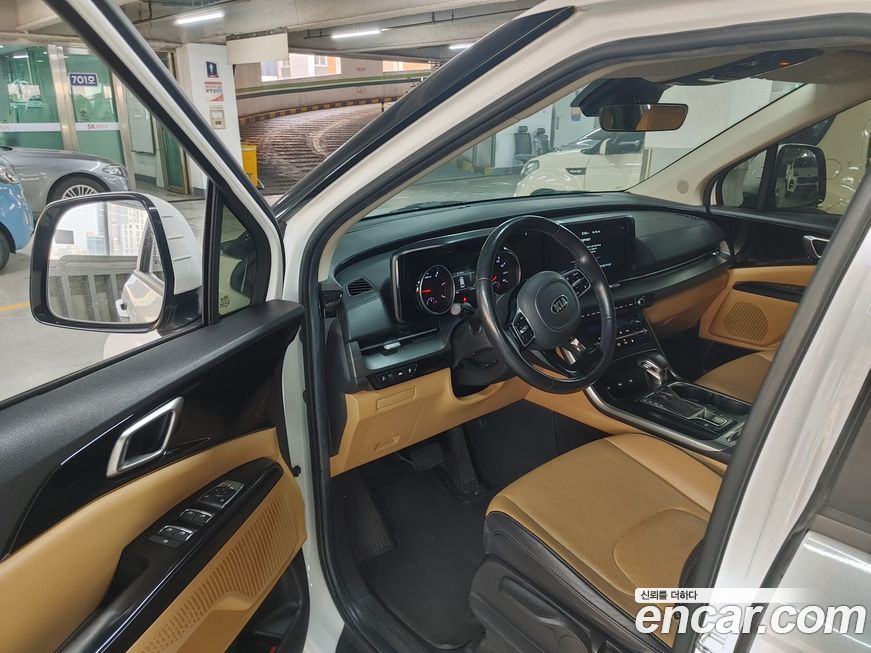 Kia Canival 2021