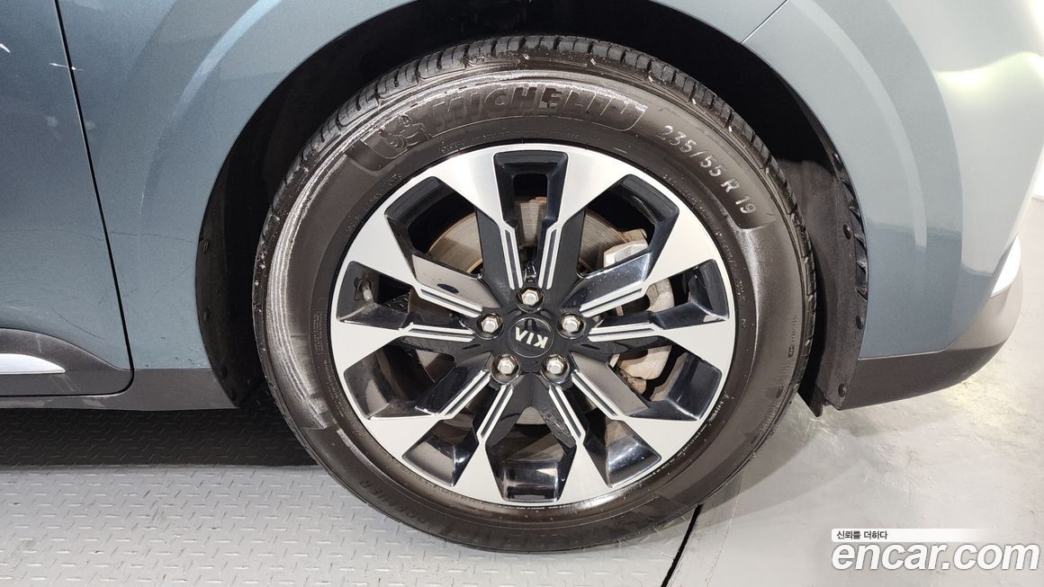 Kia Canival 2021