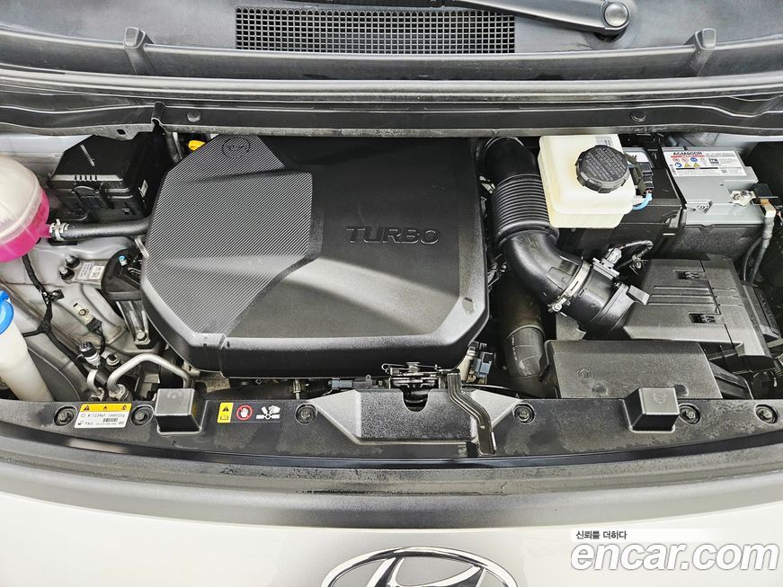 Hyundai Staria 2023