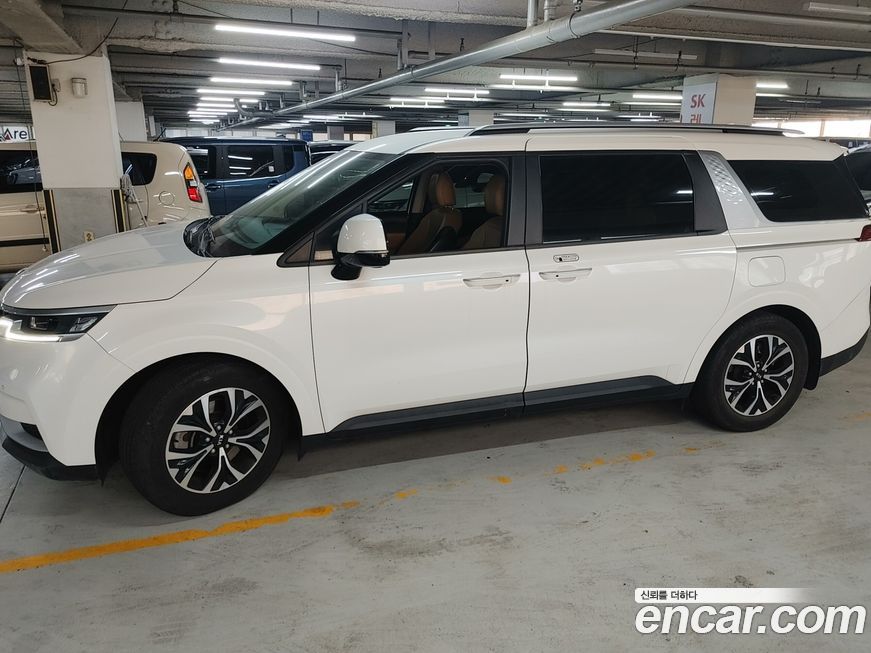 Kia Canival 2021