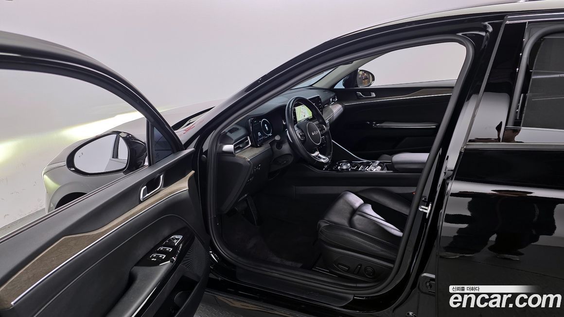 Kia K5 2023