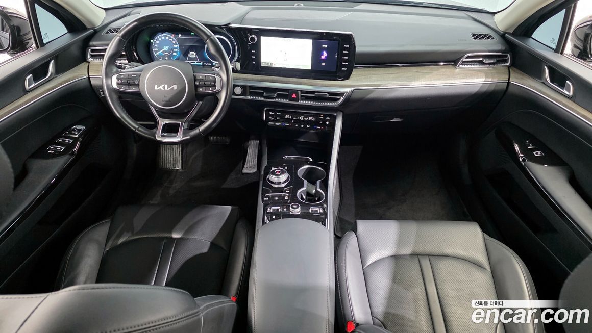 Kia K5 2023