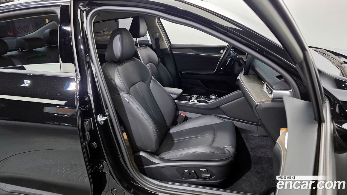 Kia K5 2023
