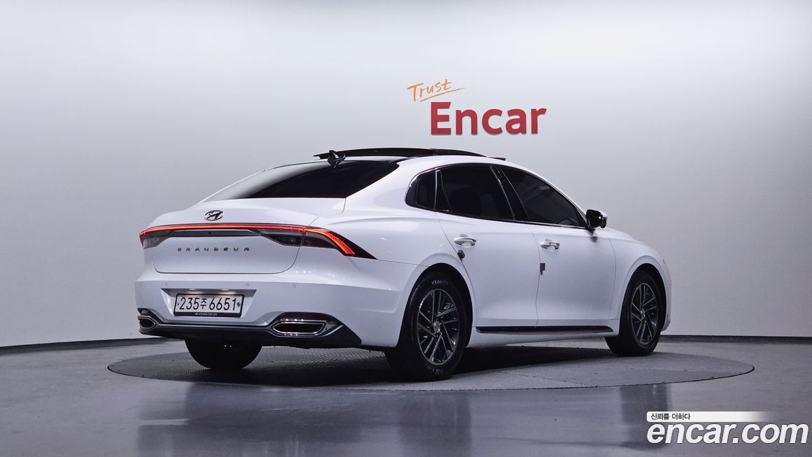 Hyundai Grandeur 2020