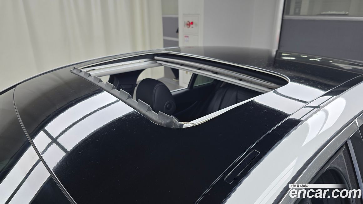 Mercedes-Benz E-Class 2018