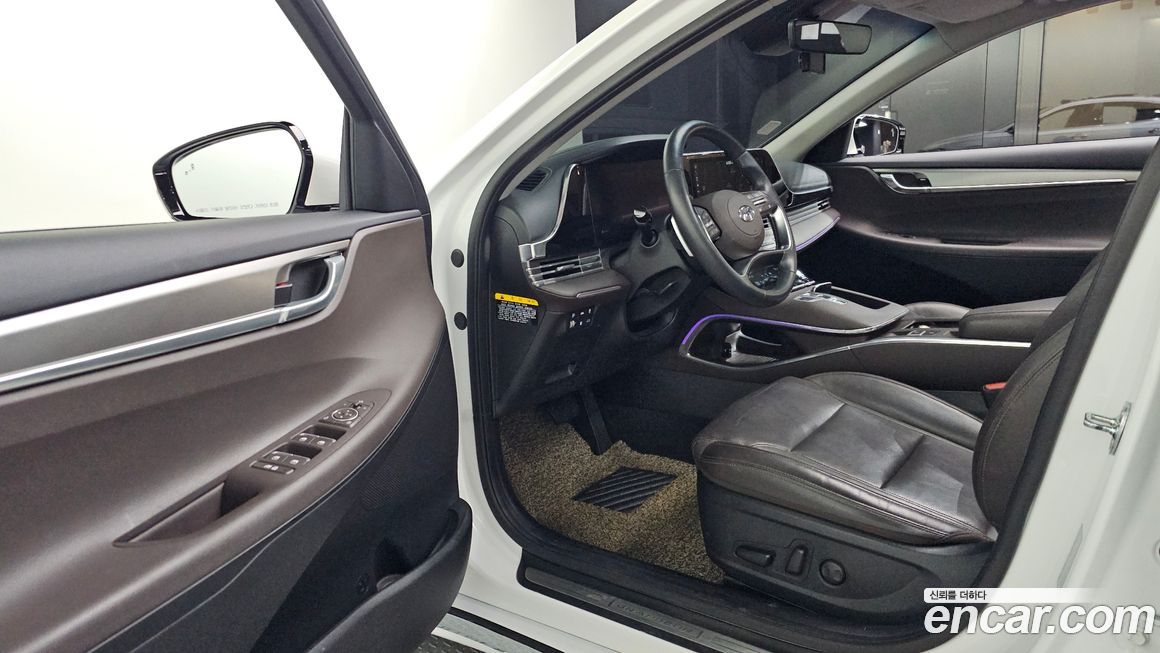 Hyundai Grandeur 2020