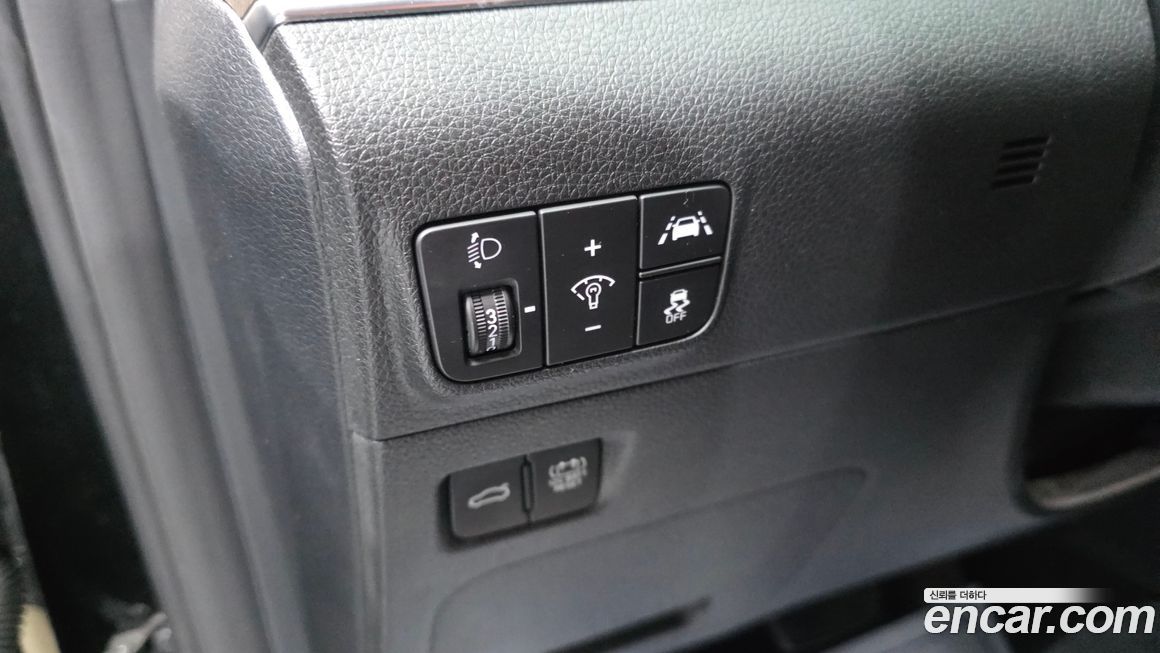 Kia K5 2023