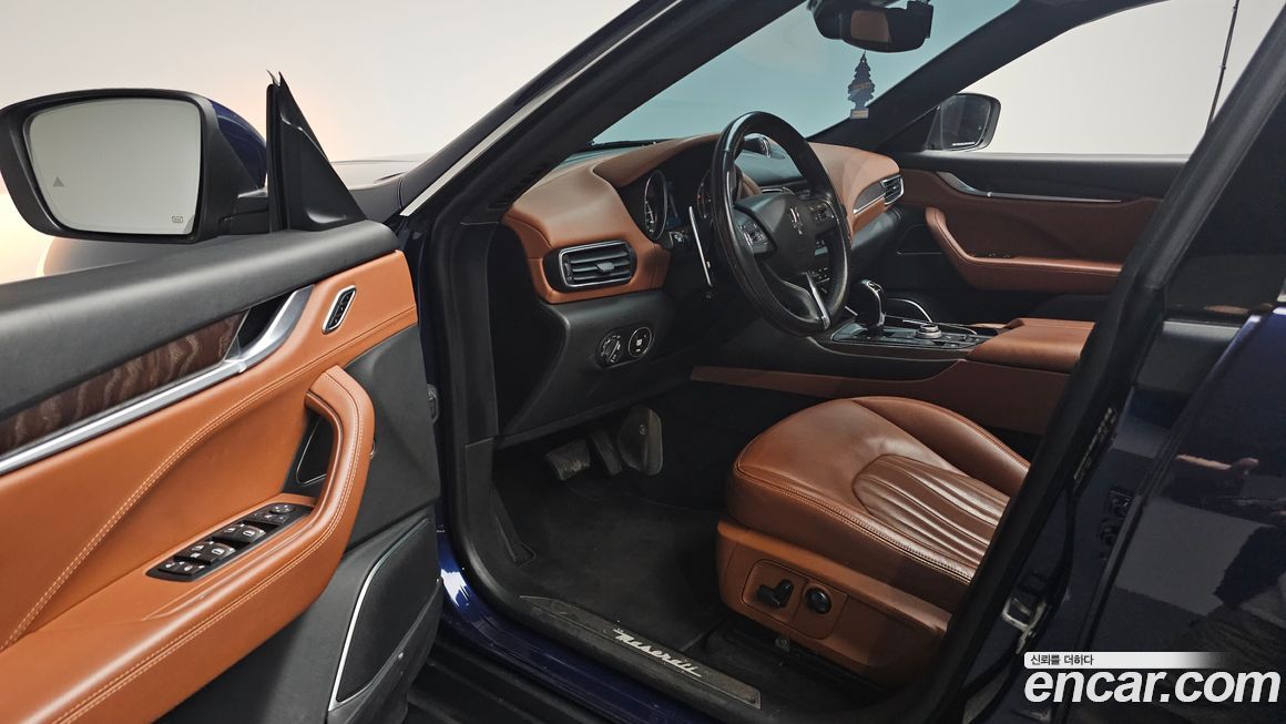 Maserati Levante 2017