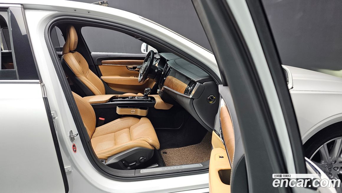 Volvo S90 2019