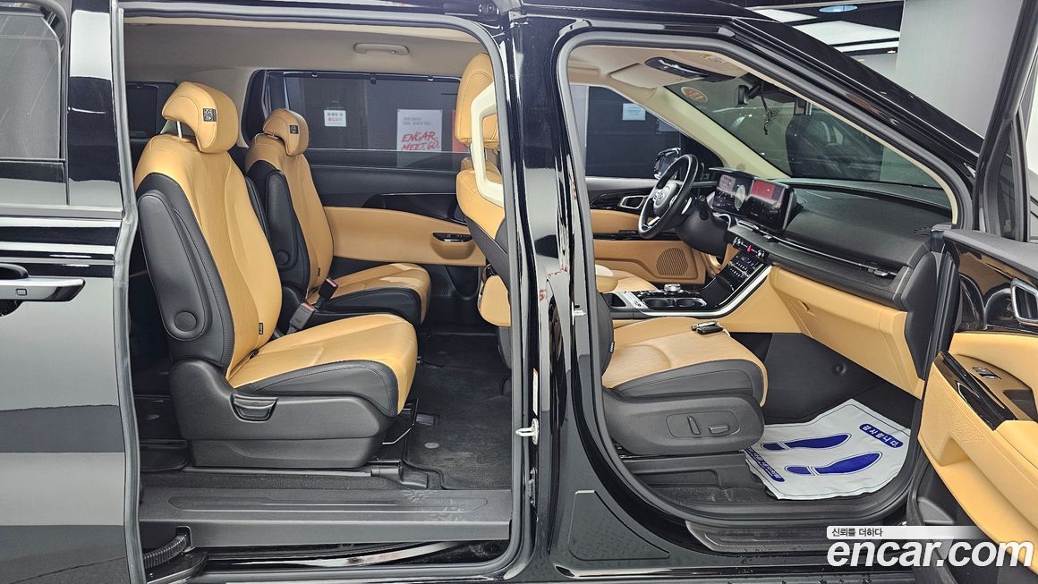 Kia Canival 2021
