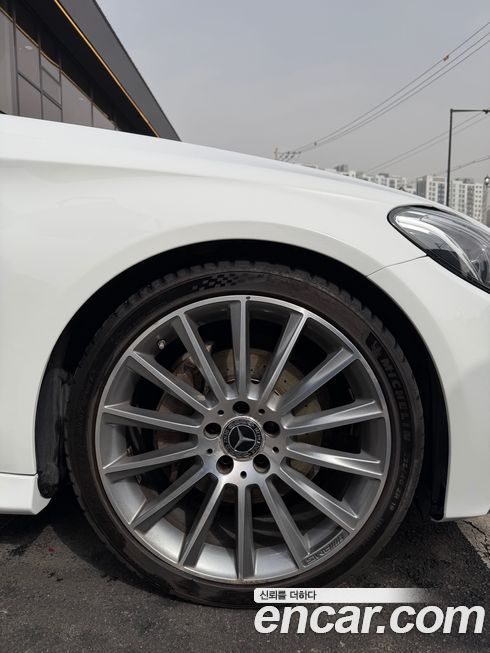 Mercedes-Benz C-Class 2017