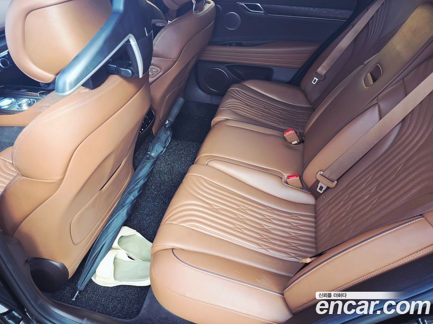 Genesis G80 2021