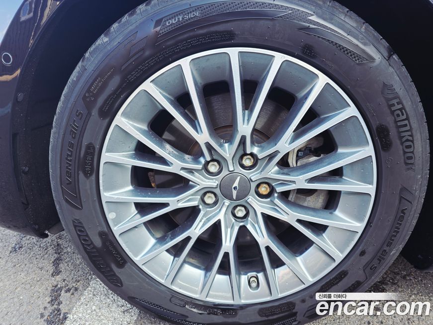 Genesis G80 2021