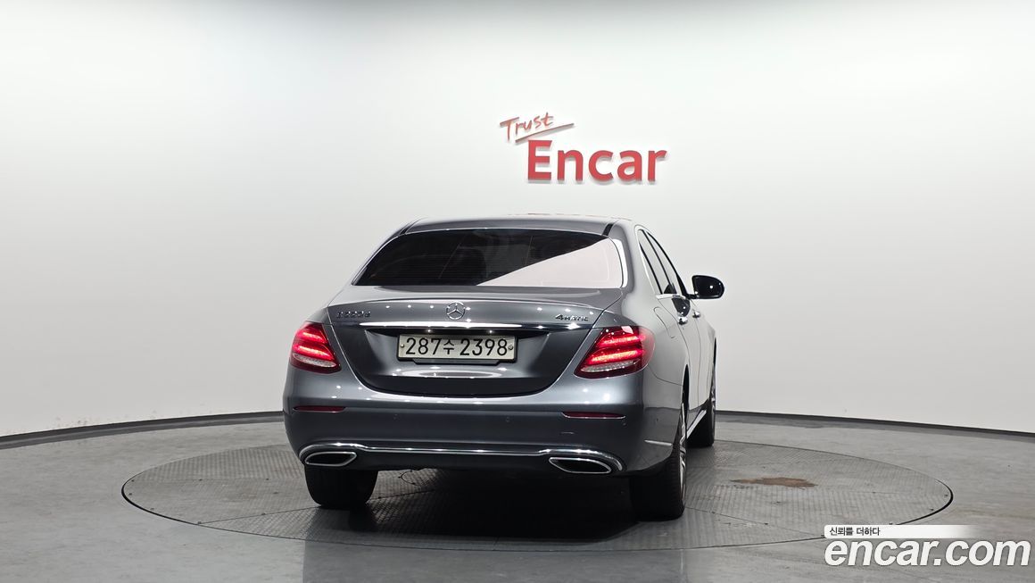 Mercedes-Benz E-Class 2019