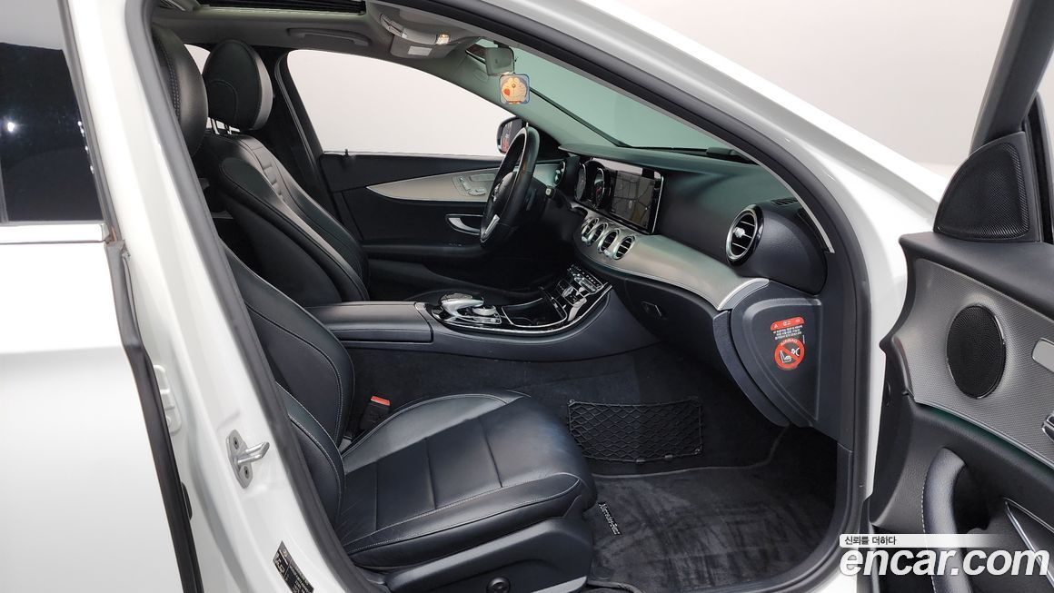 Mercedes-Benz E-Class 2019