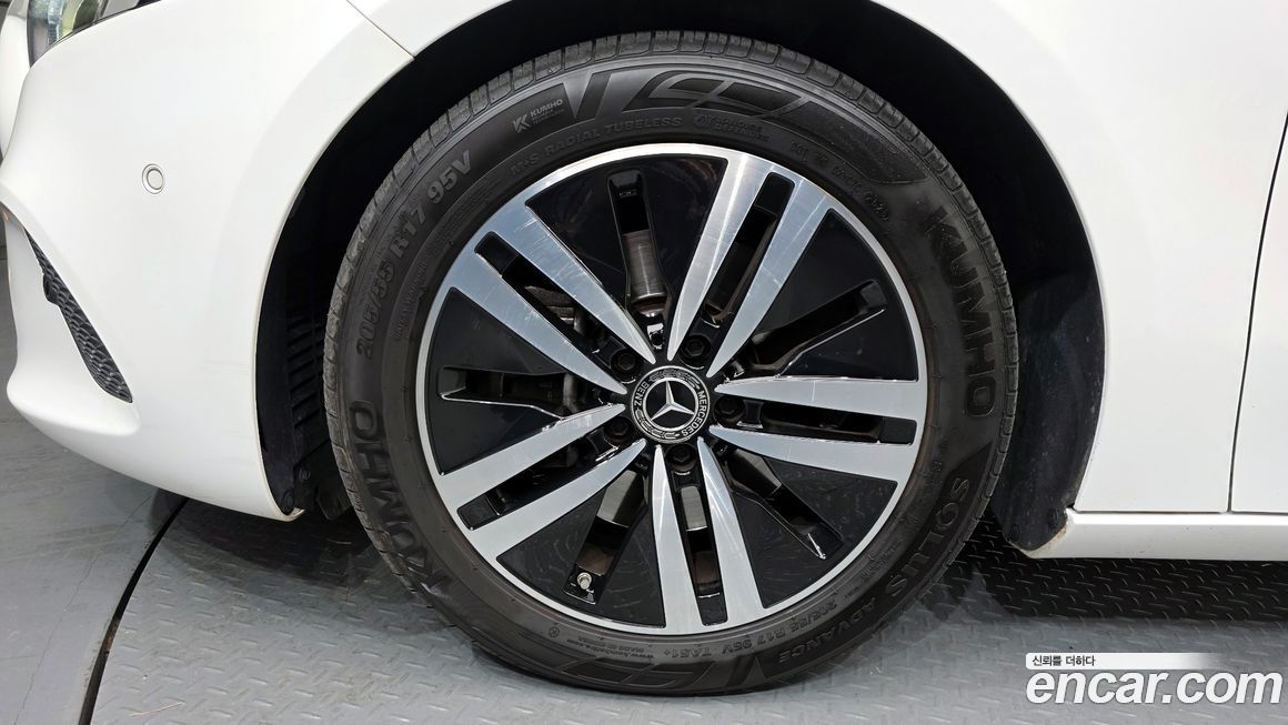 Mercedes-Benz A-Class 2022