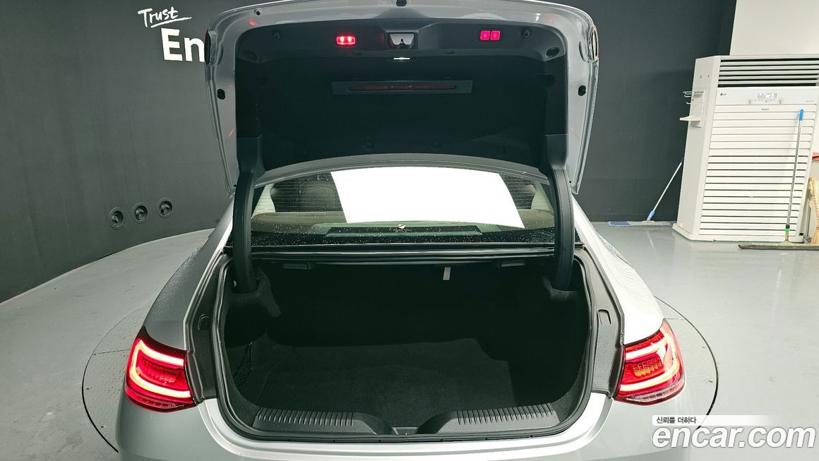 Mercedes-Benz CLS-Class 2019
