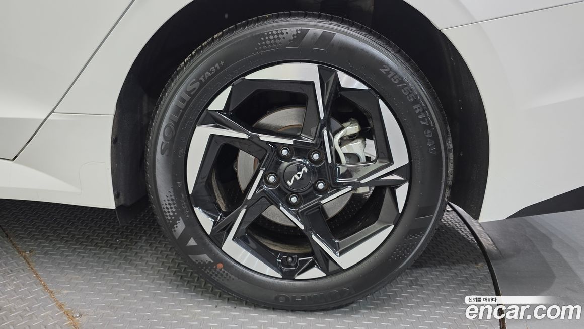 Kia K5 2024