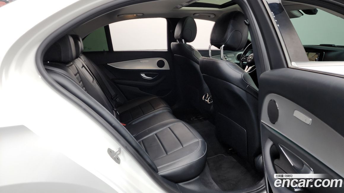 Mercedes-Benz E-Class 2019