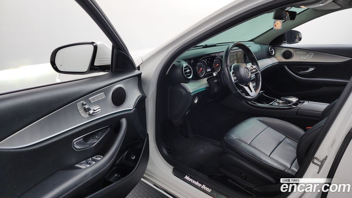 Mercedes-Benz E-Class 2019