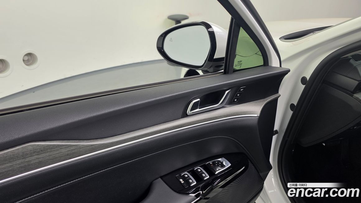 Kia K5 2025